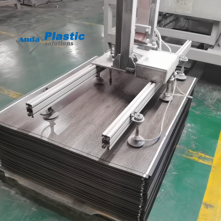 Línea de producción de piso LVT
