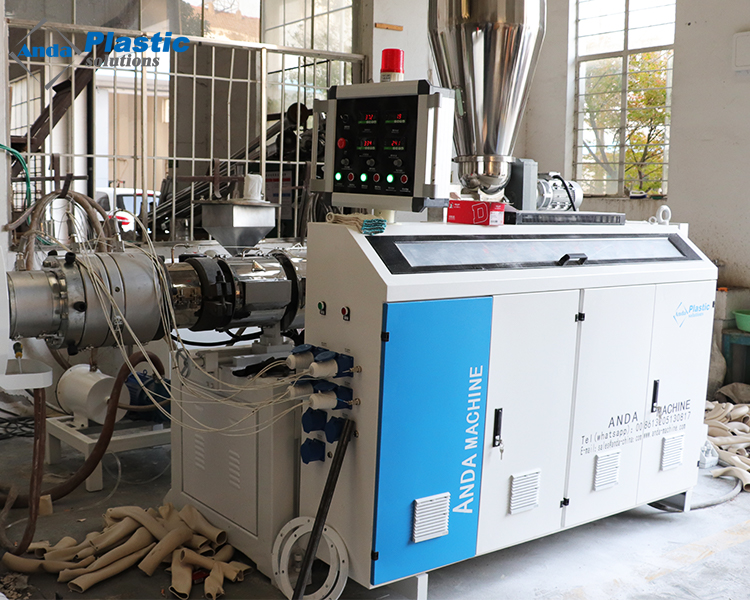 Máquina para fabricar tuberías de agua de PVC